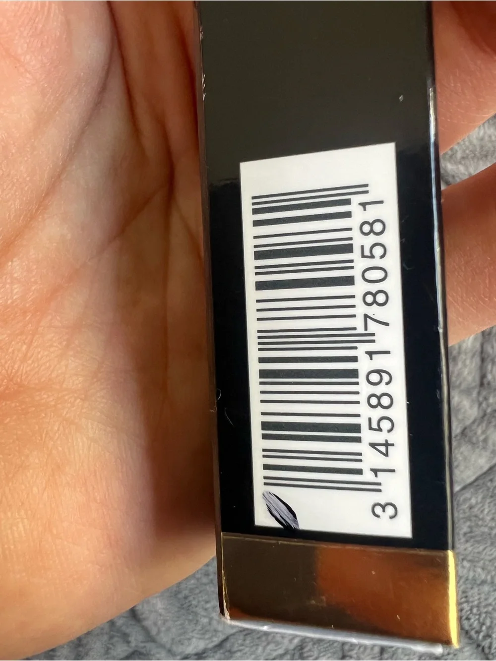 CHANEL ultra le